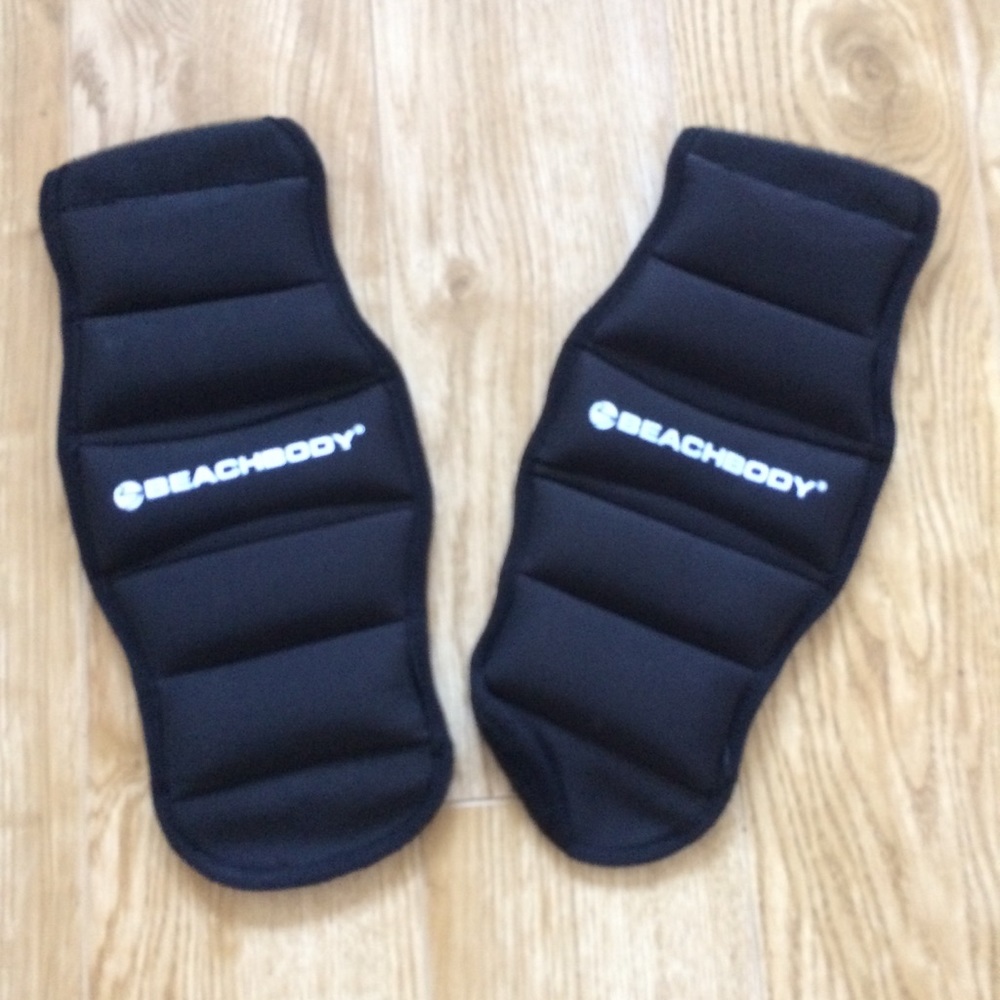 🆕️Ankle Weights  2 LB Ankle Weights in Black - NWT